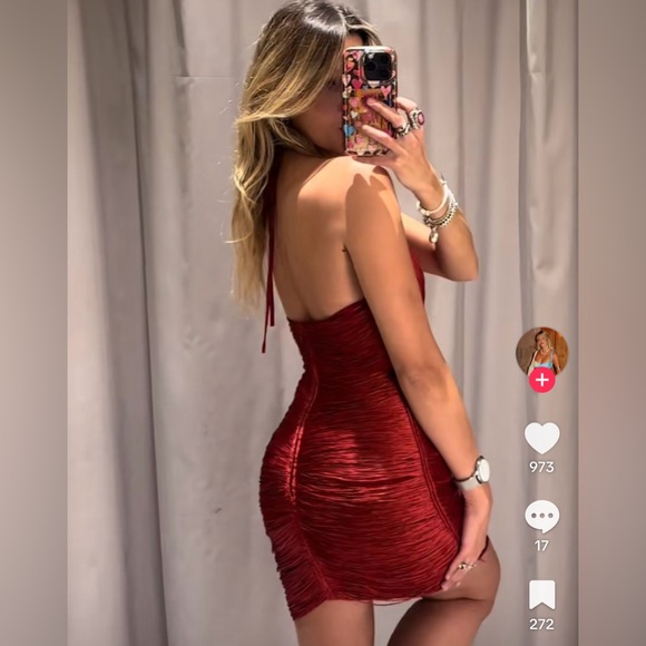 Zara Backless Red Dress - Picture 4 of 12